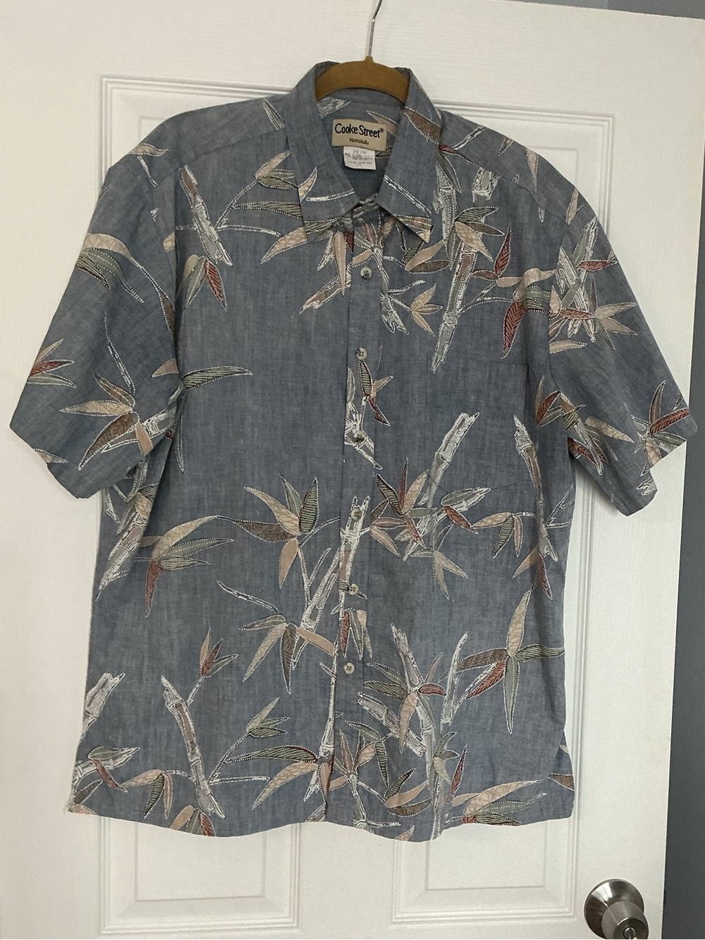 Cooke Street Honolulu Bamboo Print Button Up Hawaiian Shirt XL Blue EUC